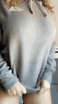 What's the name of this pornstar?