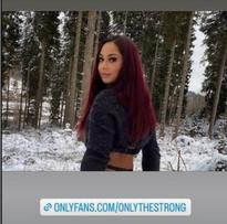 What's the name of this pornstar?