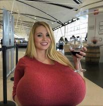 What's the name of this pornstar?