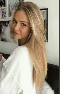 What's the name of this pornstar?