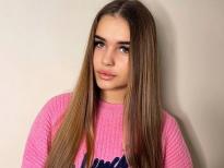 What's the name of this pornstar?