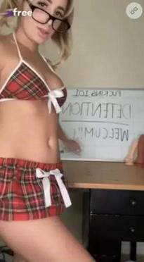 What's the name of this pornstar?