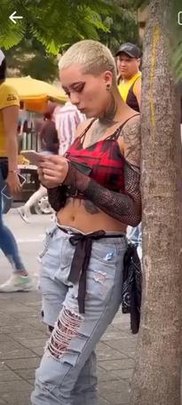 What's the name of this pornstar?