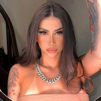 What's the name of this pornstar?