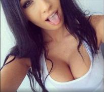 What's the name of this pornstar?