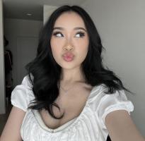 Whats this girl name? Source? Full photoshoot?