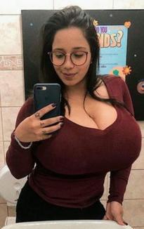 What's the name of this pornstar?