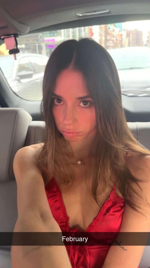 What's the name of this pornstar?