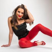 What's the name of this pornstar?