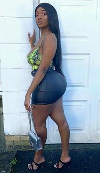 What's the name of this pornstar?