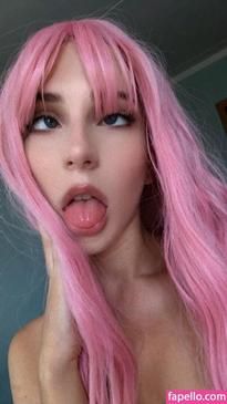 What's the name of this pornstar?