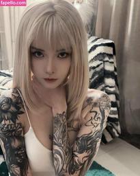 What's the name of this pornstar?