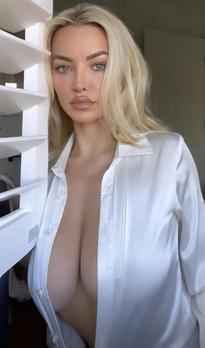 Lindsey Pelas ---- https://pornpic.xxx/search?q=Lindsey+bolton&sort=newest