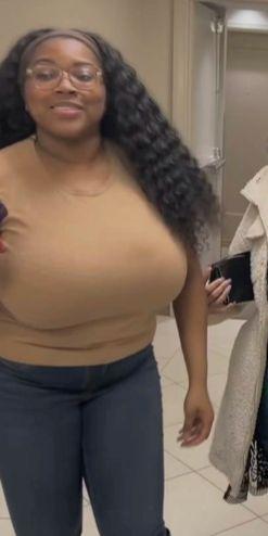 What's the name of this pornstar?