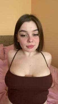 What's the name of this pornstar?
