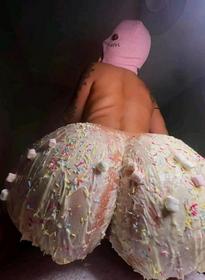 What's the name of this pornstar?