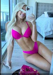 What's the name of this pornstar?