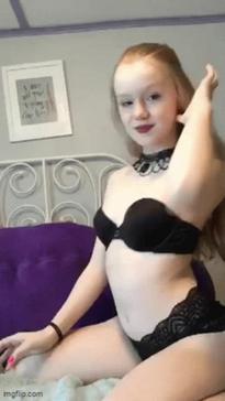 What's the name of this pornstar?