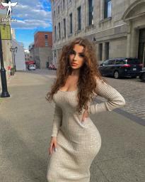 What's the name of this pornstar?