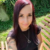 What's the name of this pornstar?