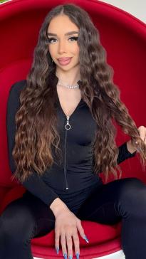 What's the name of this pornstar?
