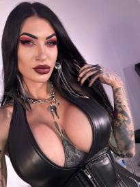 Damazonia / mistress damazonia
