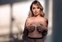 What's the name of this pornstar?