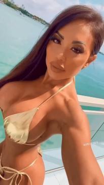 What's the name of this pornstar?