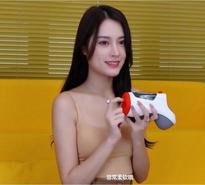 What is her name ? from Leten ads Need her name Source link on comment