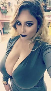 What's the name of this pornstar?