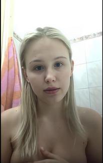 What's the name of this pornstar?