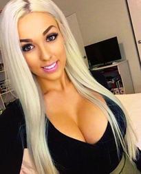 What's the name of this pornstar?