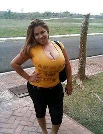 What's the name of this pornstar?