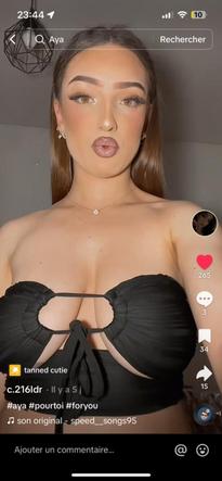 What's the name of this pornstar?