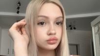 What's the name of this pornstar?