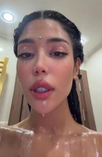 What's the name of this pornstar?