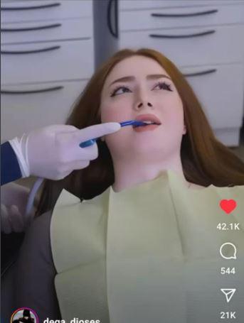What's the name of this pornstar?