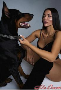 What's the name of this pornstar?