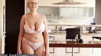 What's the name of this pornstar?