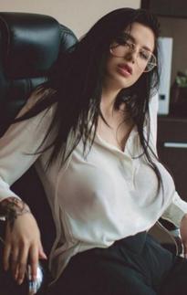 What's the name of this pornstar?