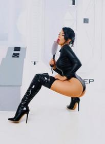 What's the name of this pornstar?