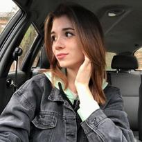 What's the name of this pornstar?
