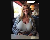 What's the name of this pornstar?