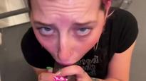 What's the name of this pornstar?
