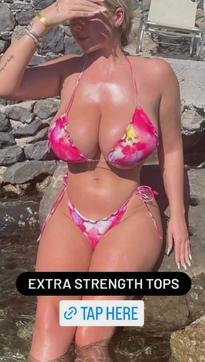 What's the name of this pornstar?