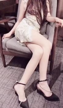 What's the name of this pornstar?