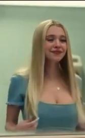 What's the name of this pornstar?