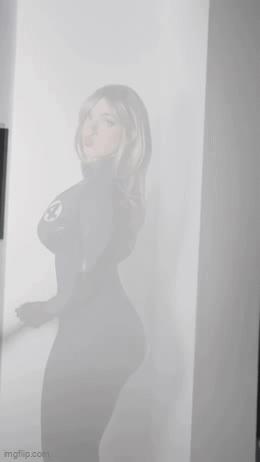 What's the name of this pornstar?