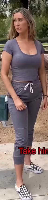 What's the name of this pornstar?