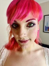What's the name of this pornstar?